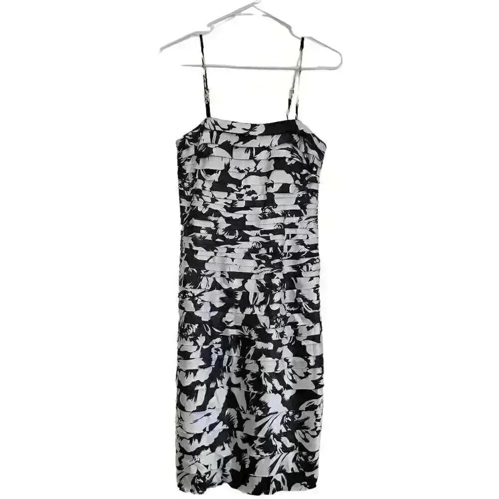 White House Black Market Women's Black & White Poly/Spandex Spaghetti Strap Dres